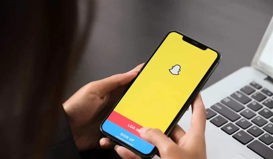 Snap's AI chatbot under scrutiny in UK over kids' privacy concerns