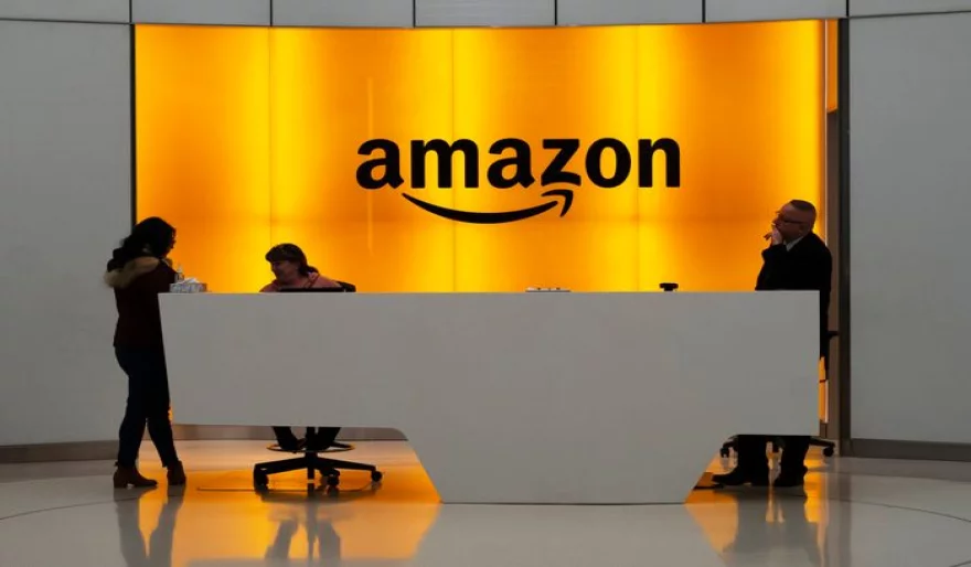 Amazon Launches Free AI Classes in Bid to Win Talent Arms Race