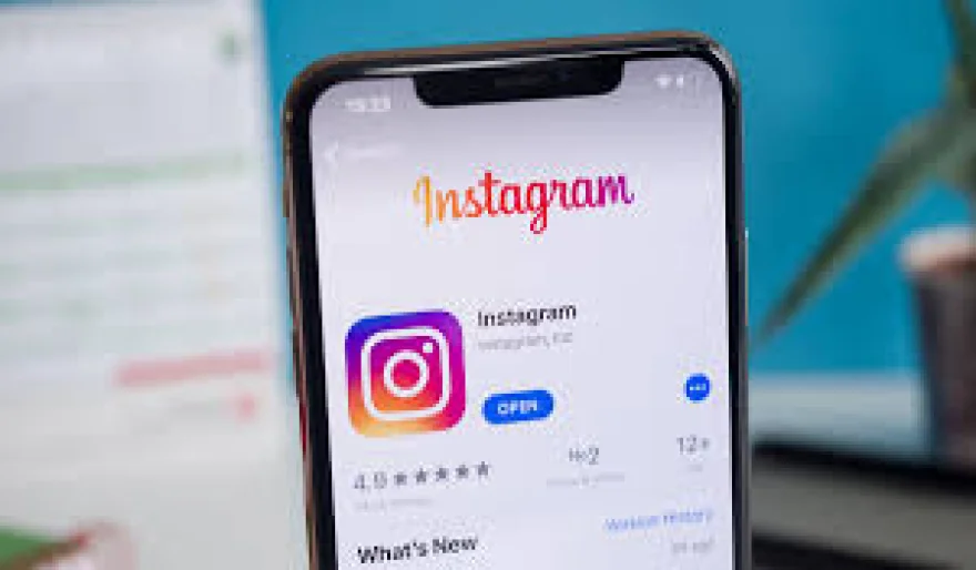 Meta is testing an AI-powered search bar in Instagram