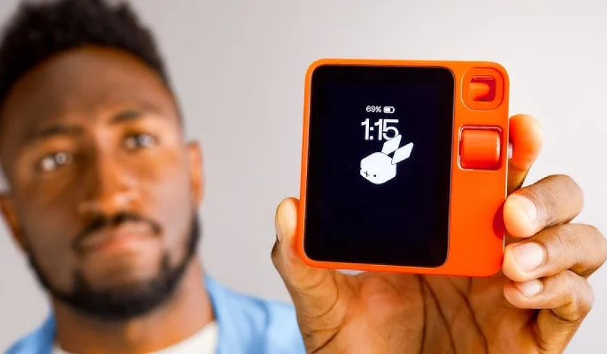 Forget Fancy Gadgets: Your Phone Might Already Be the Ultimate AI Tool