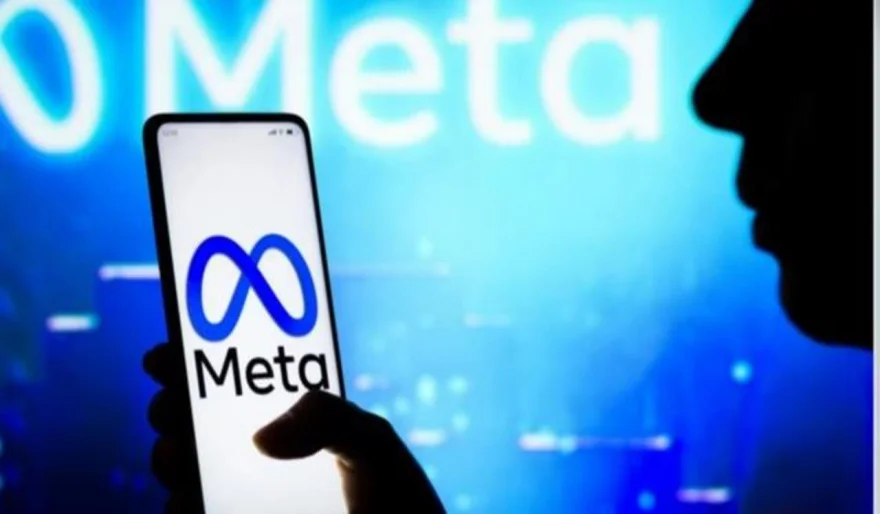 Meta establishes a new Wearables group and announces employee layoffs